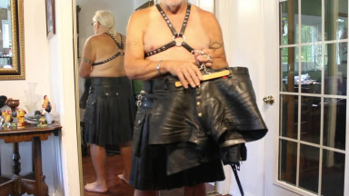 non-kink leatherwear shorts