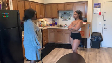Ebony cutie is in trouble